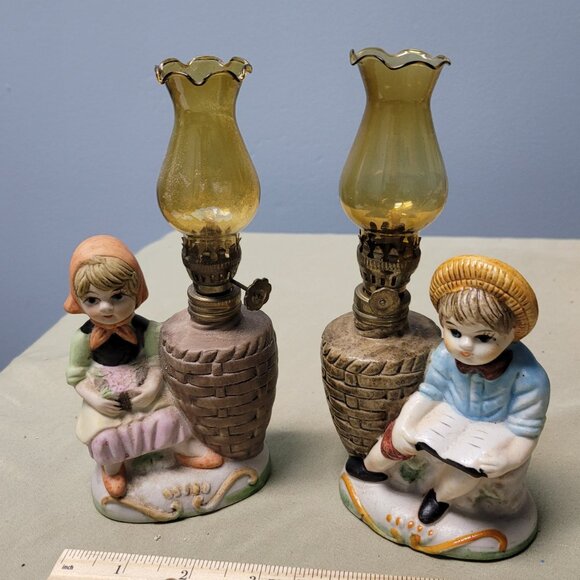 A set of 2 vintage Dutch kids mini oil lamps - Picture 1 of 9